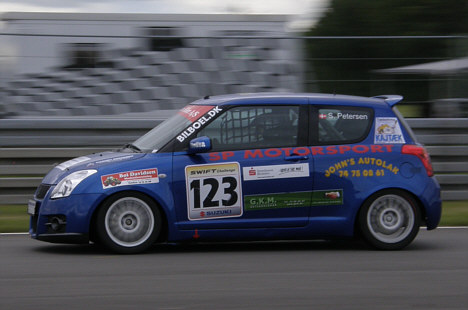 Pole position tiden blev sat af Steffen Petersen.